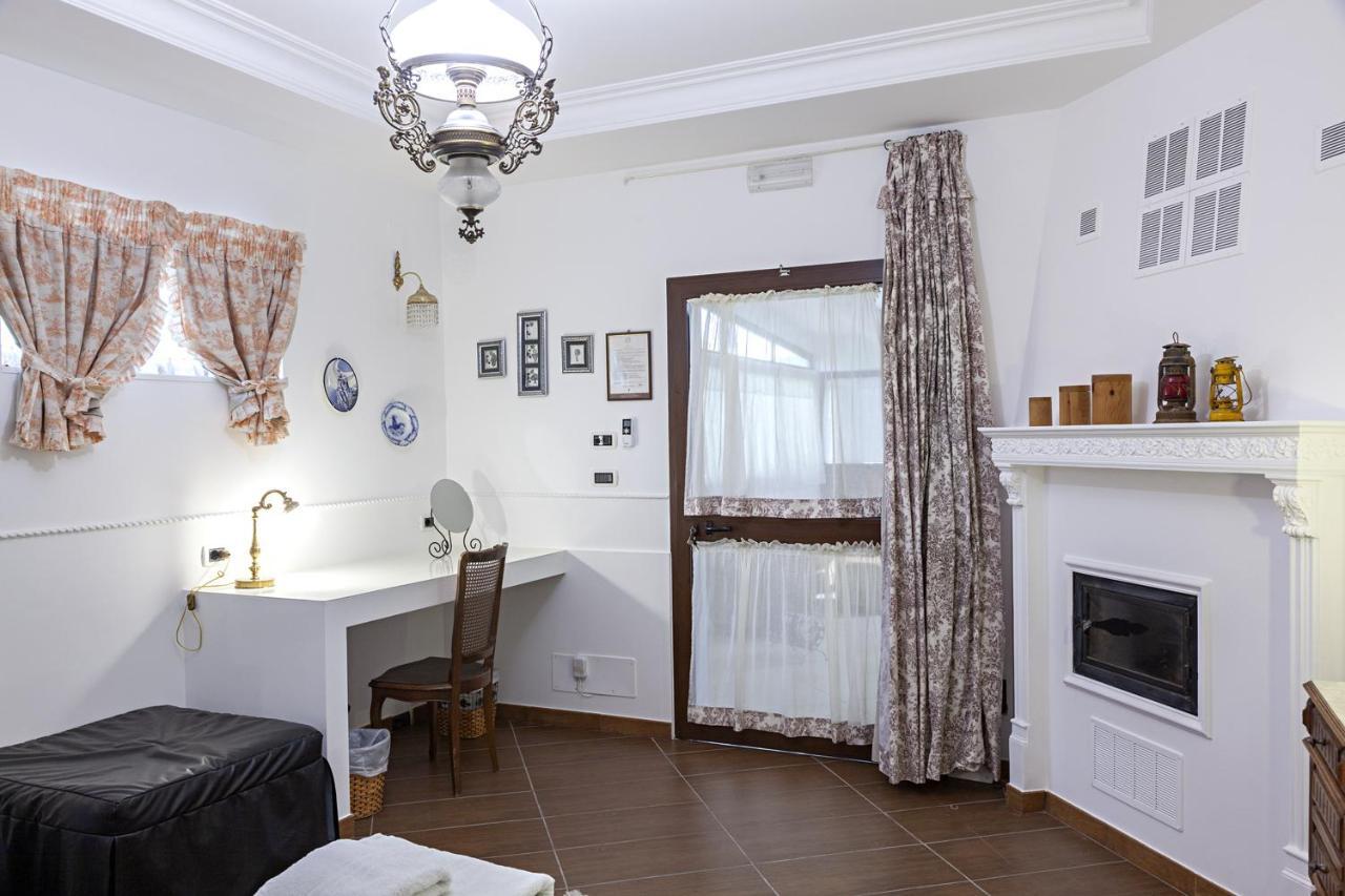 B&B Barletta Acasamia Con Parcheggio Privato المظهر الخارجي الصورة